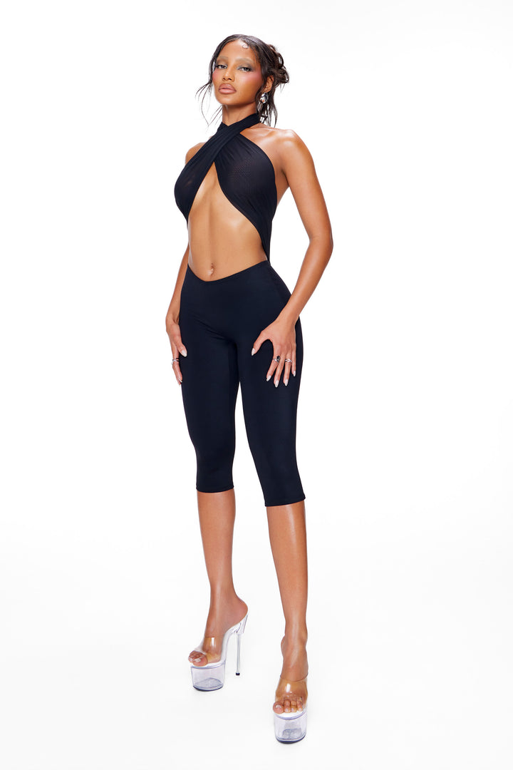 Carmen Wrap Capri — Black